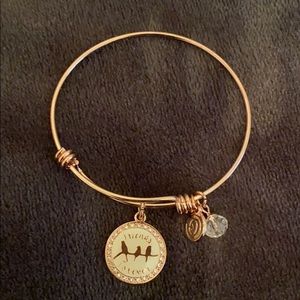 Charm bracelet